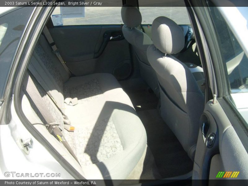 Bright Silver / Gray 2003 Saturn L Series L300 Sedan