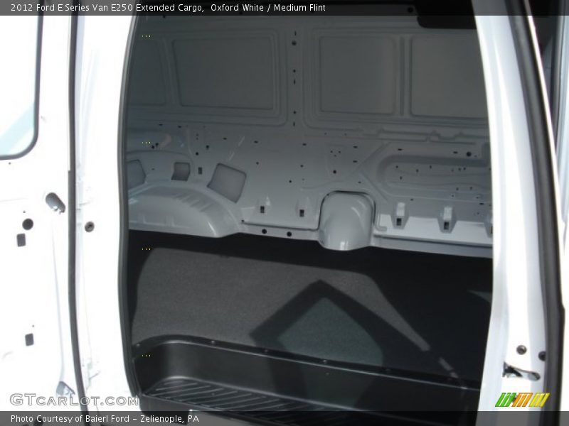Oxford White / Medium Flint 2012 Ford E Series Van E250 Extended Cargo