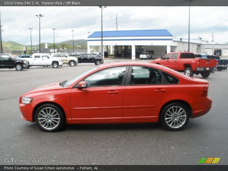 Passion Red / Off Black 2010 Volvo S40 2.4i