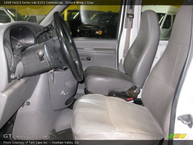 Oxford White / Grey 1998 Ford E Series Van E150 Commercial