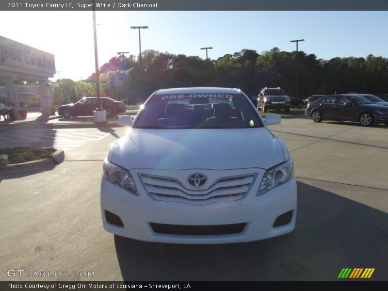 Super White / Dark Charcoal 2011 Toyota Camry LE