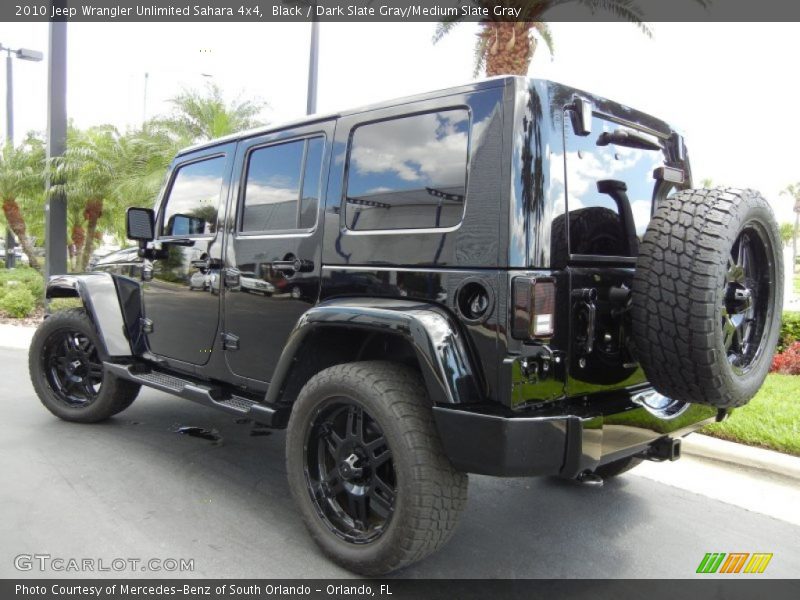 Custom Wheels of 2010 Wrangler Unlimited Sahara 4x4