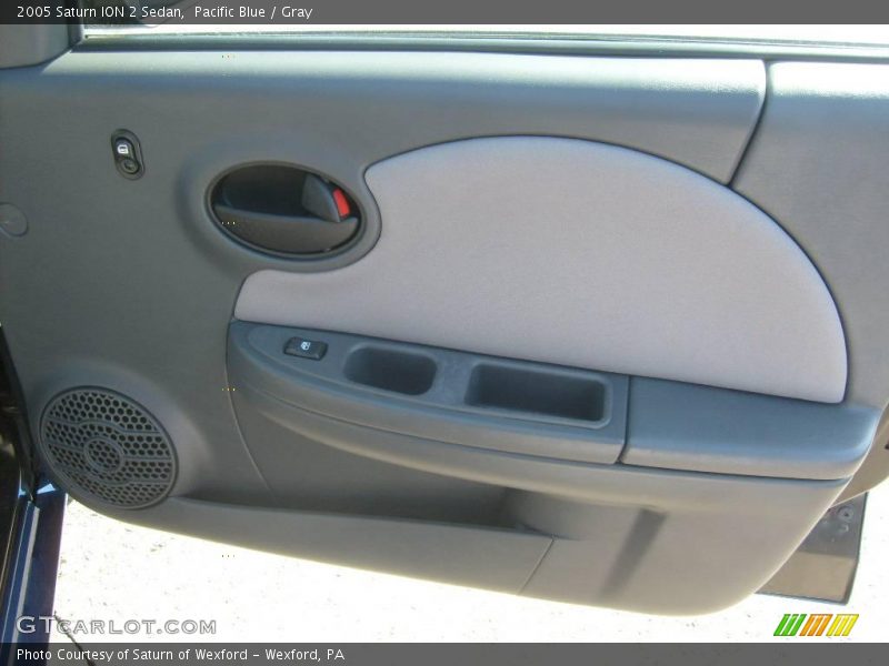 Pacific Blue / Gray 2005 Saturn ION 2 Sedan