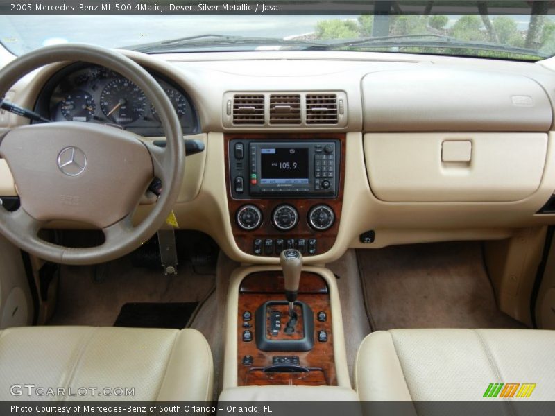Dashboard of 2005 ML 500 4Matic