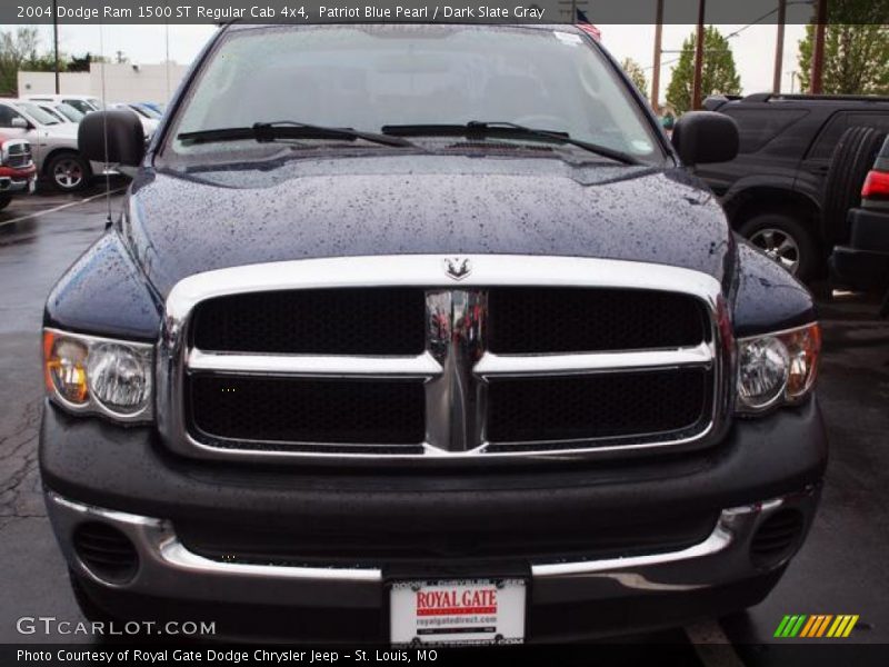 Patriot Blue Pearl / Dark Slate Gray 2004 Dodge Ram 1500 ST Regular Cab 4x4
