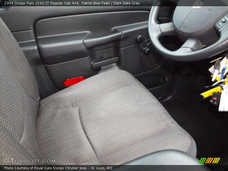 Patriot Blue Pearl / Dark Slate Gray 2004 Dodge Ram 1500 ST Regular Cab 4x4