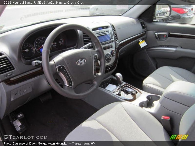 Mineral Gray / Gray 2012 Hyundai Santa Fe SE V6 AWD