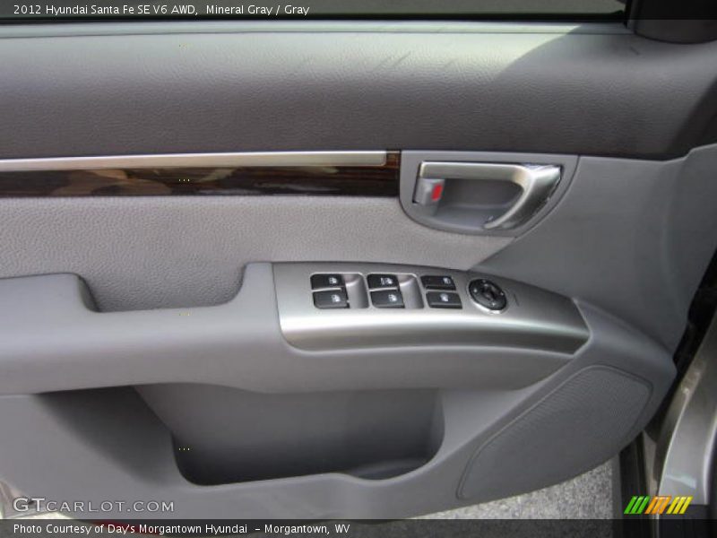 Mineral Gray / Gray 2012 Hyundai Santa Fe SE V6 AWD