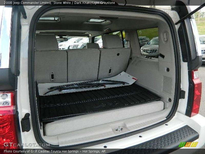  2008 Commander Limited Trunk