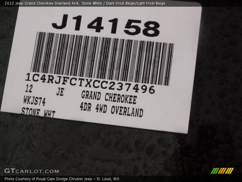 Stone White / Dark Frost Beige/Light Frost Beige 2012 Jeep Grand Cherokee Overland 4x4