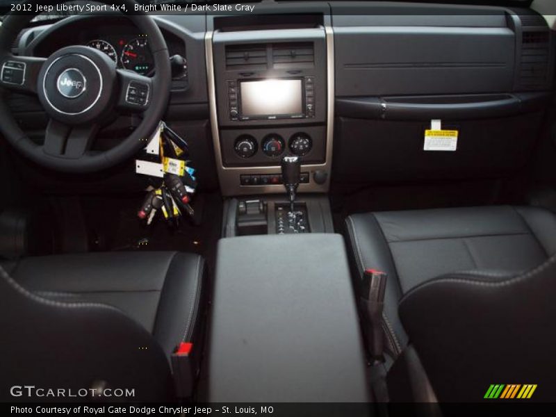 Bright White / Dark Slate Gray 2012 Jeep Liberty Sport 4x4