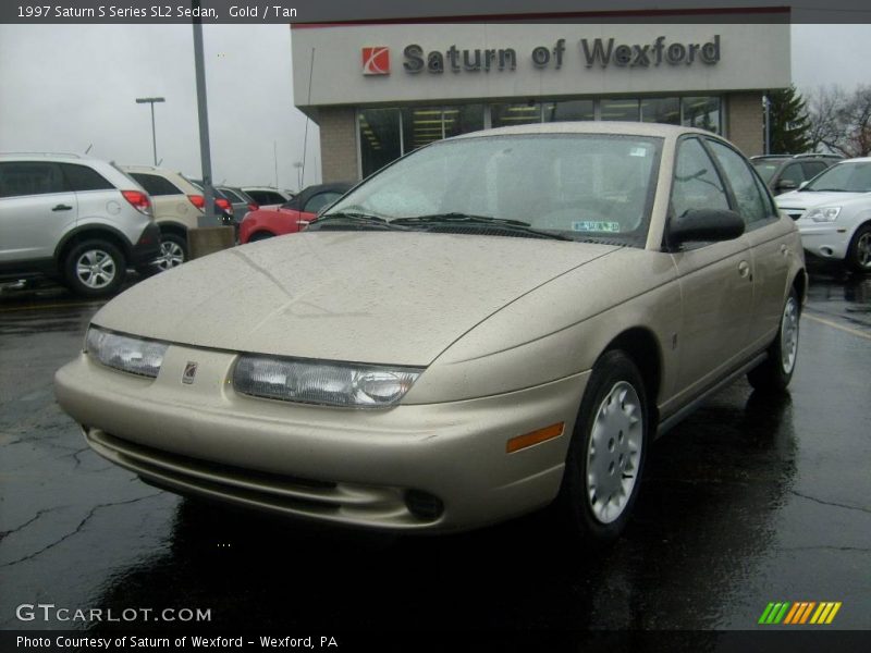 Gold / Tan 1997 Saturn S Series SL2 Sedan