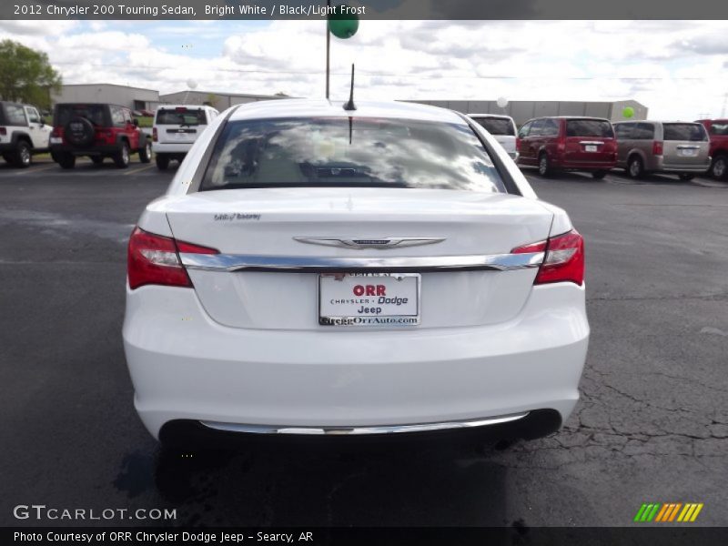 Bright White / Black/Light Frost 2012 Chrysler 200 Touring Sedan