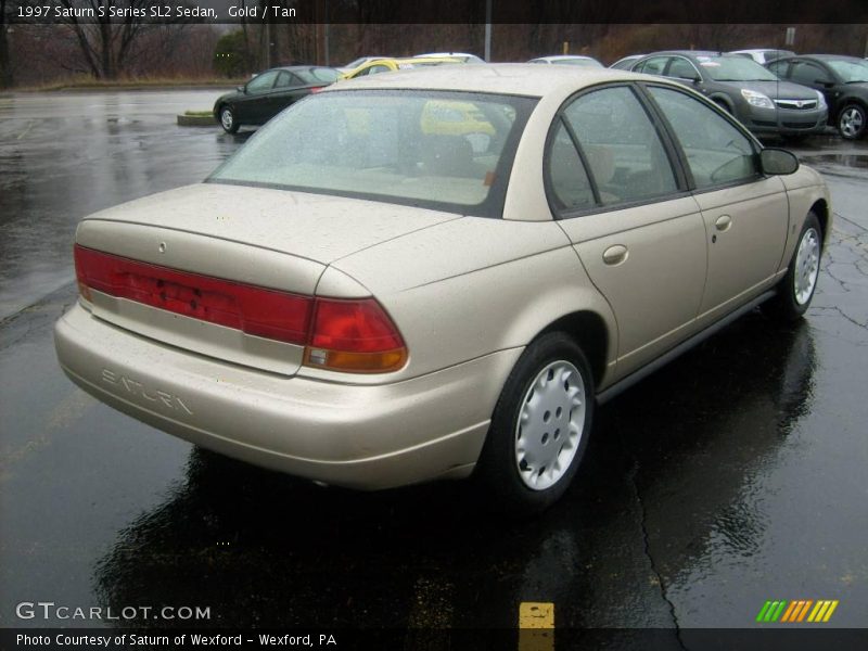 Gold / Tan 1997 Saturn S Series SL2 Sedan