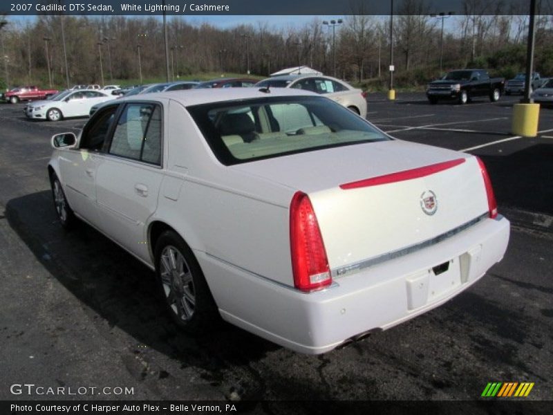 White Lightning / Cashmere 2007 Cadillac DTS Sedan