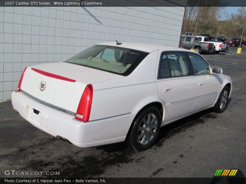 White Lightning / Cashmere 2007 Cadillac DTS Sedan