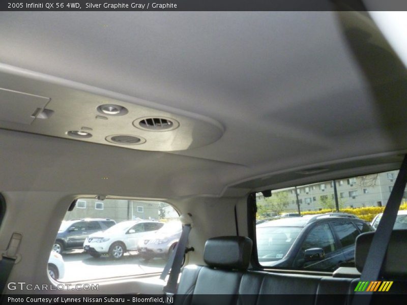 Silver Graphite Gray / Graphite 2005 Infiniti QX 56 4WD