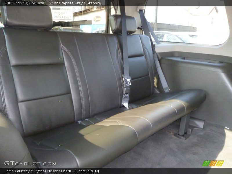 Silver Graphite Gray / Graphite 2005 Infiniti QX 56 4WD