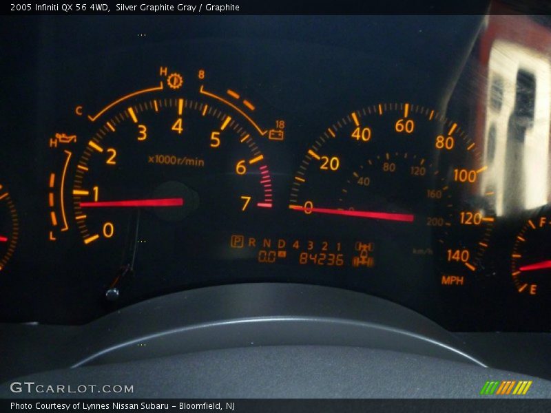 Silver Graphite Gray / Graphite 2005 Infiniti QX 56 4WD