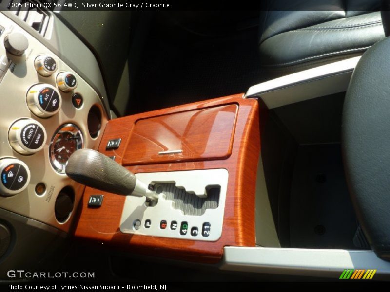 Silver Graphite Gray / Graphite 2005 Infiniti QX 56 4WD