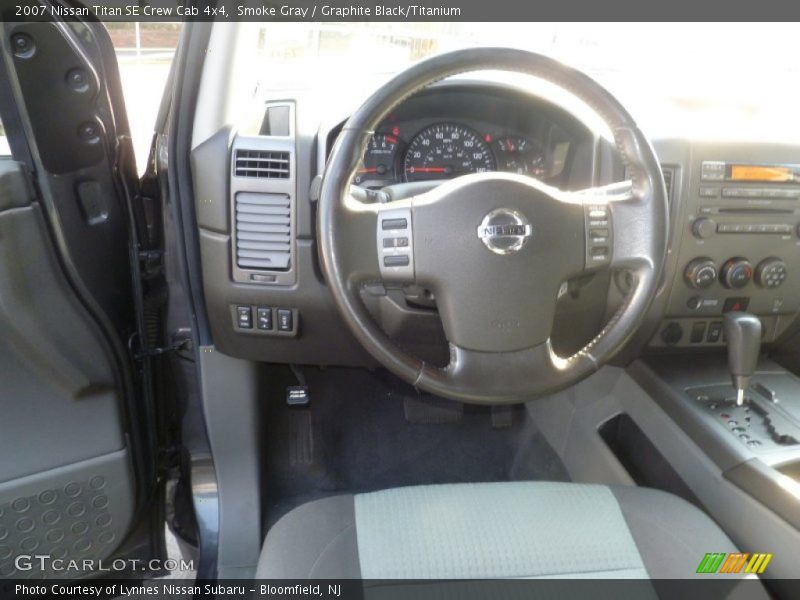 Smoke Gray / Graphite Black/Titanium 2007 Nissan Titan SE Crew Cab 4x4