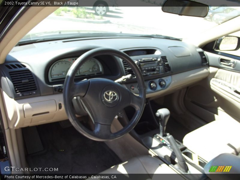 Black / Taupe 2002 Toyota Camry SE V6