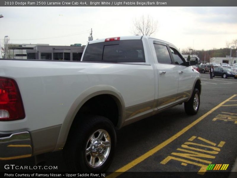 Bright White / Light Pebble Beige/Bark Brown 2010 Dodge Ram 2500 Laramie Crew Cab 4x4