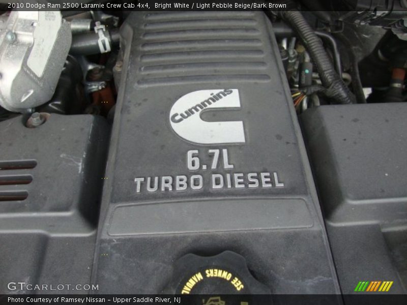 Bright White / Light Pebble Beige/Bark Brown 2010 Dodge Ram 2500 Laramie Crew Cab 4x4