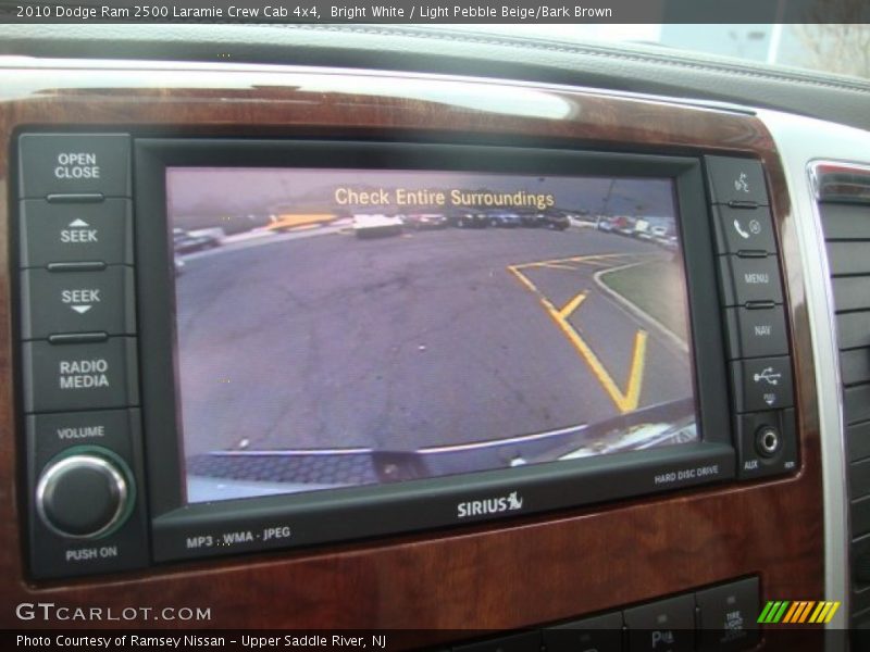 Bright White / Light Pebble Beige/Bark Brown 2010 Dodge Ram 2500 Laramie Crew Cab 4x4