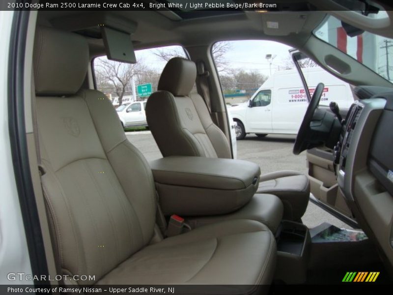 Bright White / Light Pebble Beige/Bark Brown 2010 Dodge Ram 2500 Laramie Crew Cab 4x4