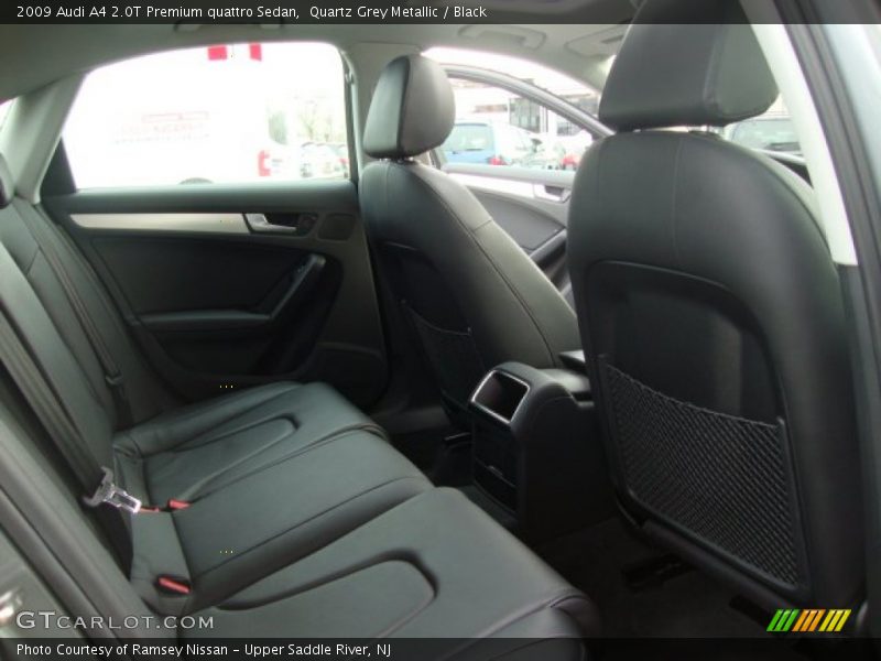 Quartz Grey Metallic / Black 2009 Audi A4 2.0T Premium quattro Sedan