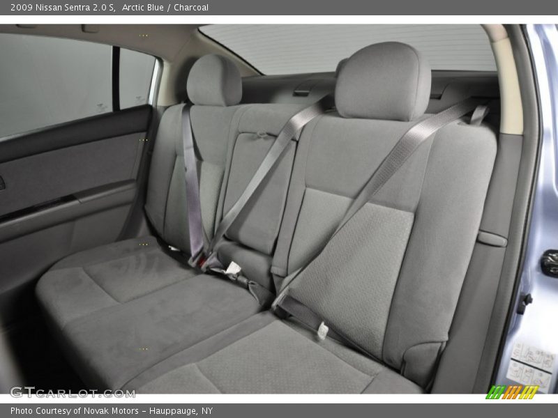 Arctic Blue / Charcoal 2009 Nissan Sentra 2.0 S