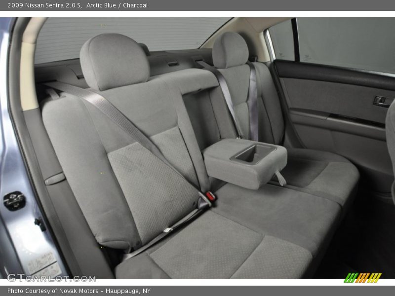 Arctic Blue / Charcoal 2009 Nissan Sentra 2.0 S
