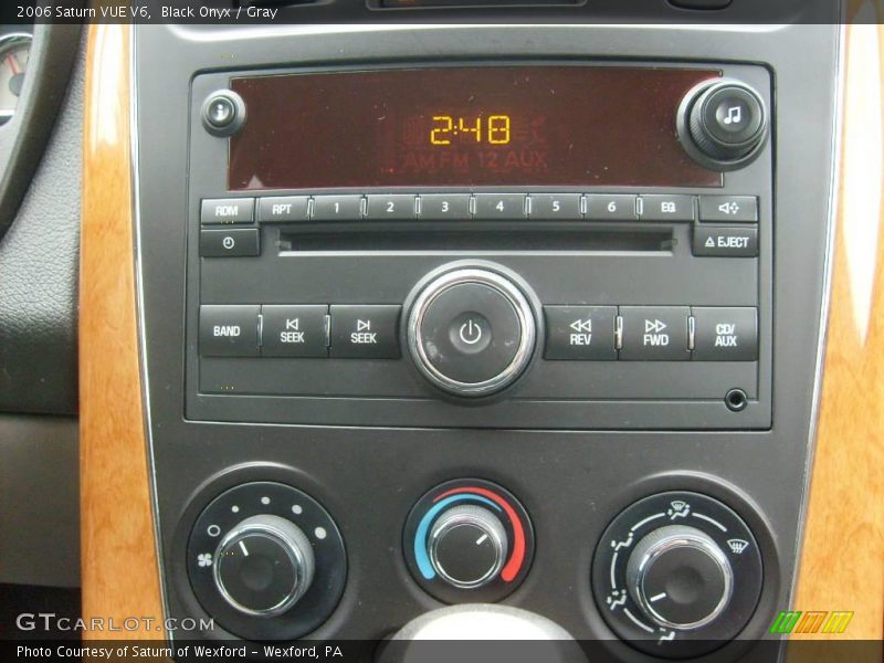 Black Onyx / Gray 2006 Saturn VUE V6