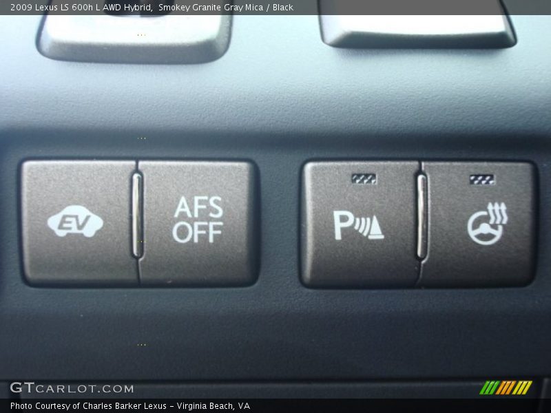 Controls of 2009 LS 600h L AWD Hybrid