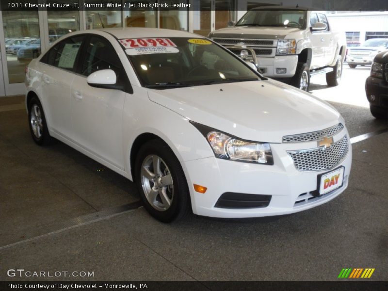 Summit White / Jet Black/Brick Leather 2011 Chevrolet Cruze LT
