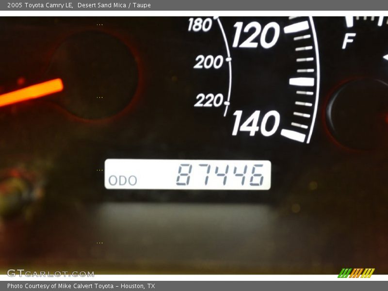Desert Sand Mica / Taupe 2005 Toyota Camry LE