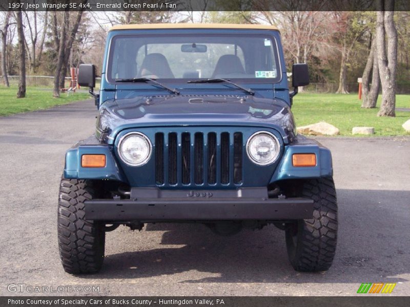 Emerald Green Pearl / Tan 1997 Jeep Wrangler SE 4x4
