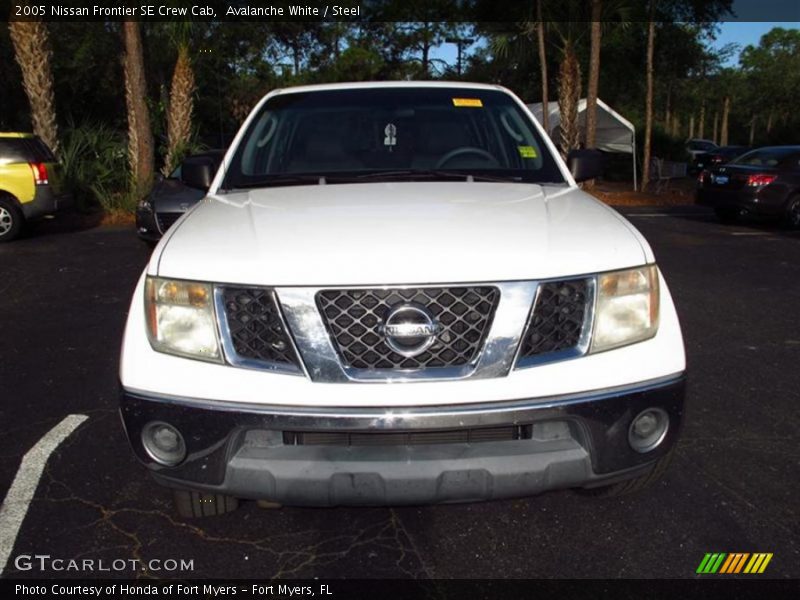 Avalanche White / Steel 2005 Nissan Frontier SE Crew Cab