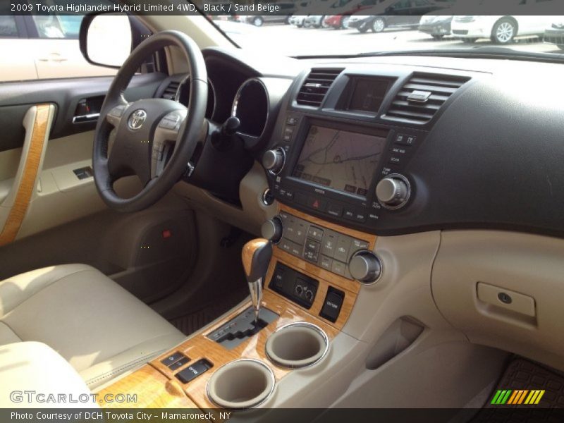 Black / Sand Beige 2009 Toyota Highlander Hybrid Limited 4WD