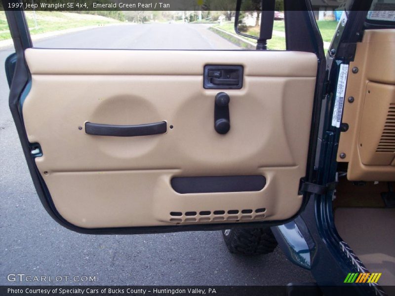 Emerald Green Pearl / Tan 1997 Jeep Wrangler SE 4x4