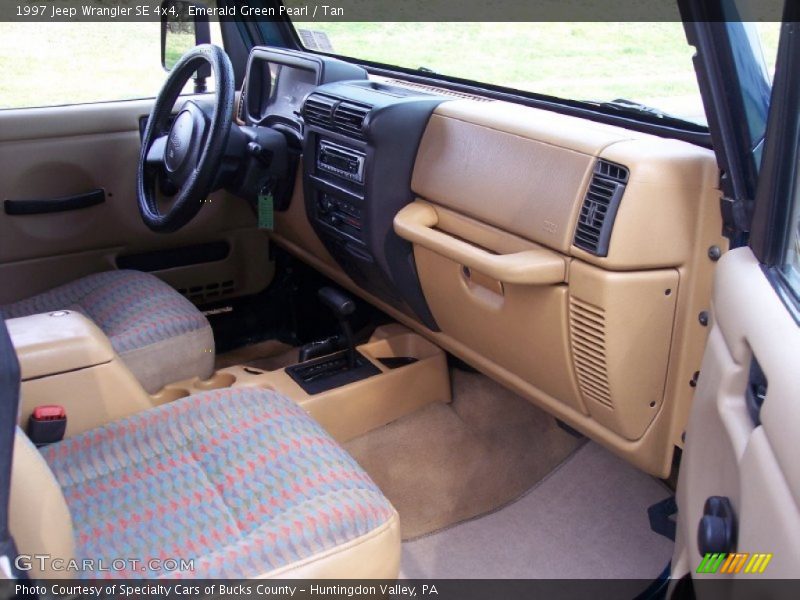 Emerald Green Pearl / Tan 1997 Jeep Wrangler SE 4x4