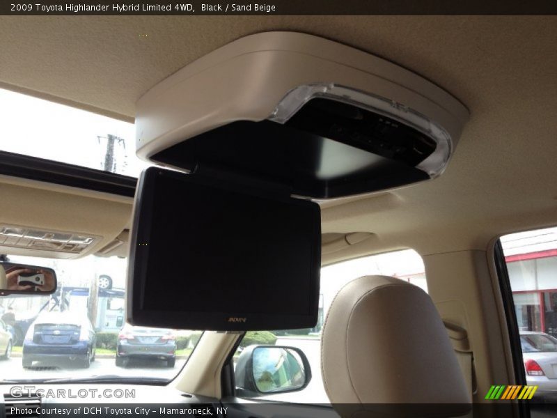 Black / Sand Beige 2009 Toyota Highlander Hybrid Limited 4WD