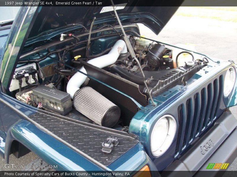 Emerald Green Pearl / Tan 1997 Jeep Wrangler SE 4x4