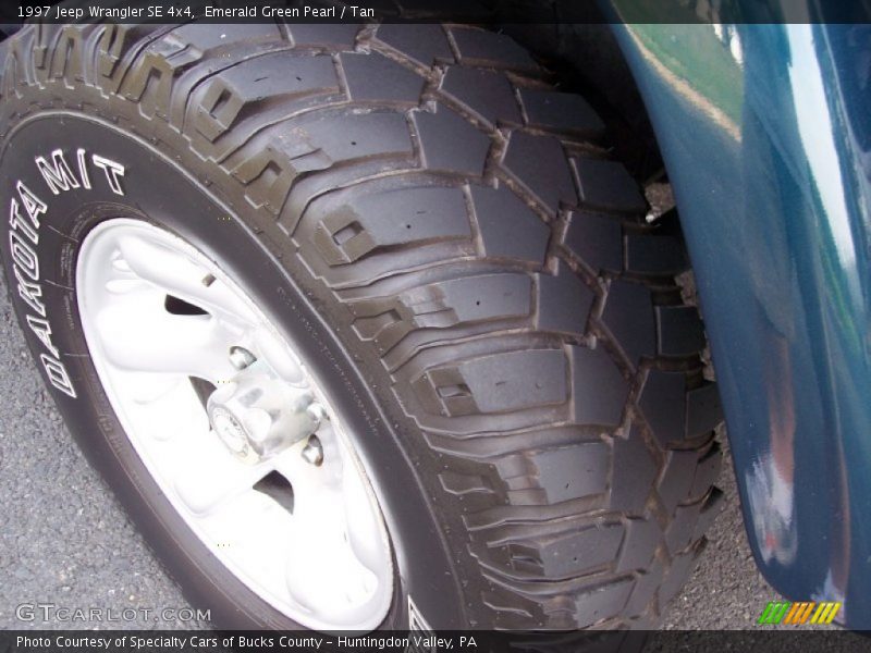 Emerald Green Pearl / Tan 1997 Jeep Wrangler SE 4x4