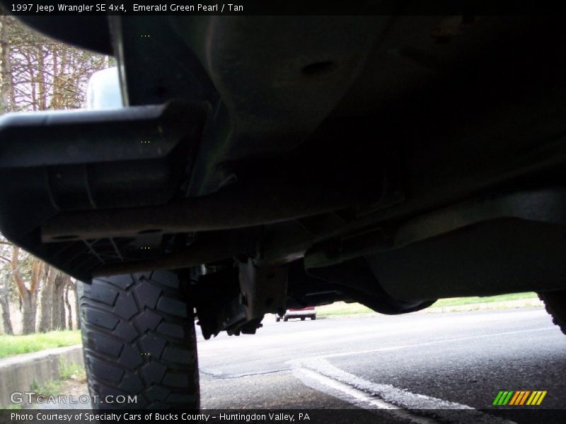 Emerald Green Pearl / Tan 1997 Jeep Wrangler SE 4x4