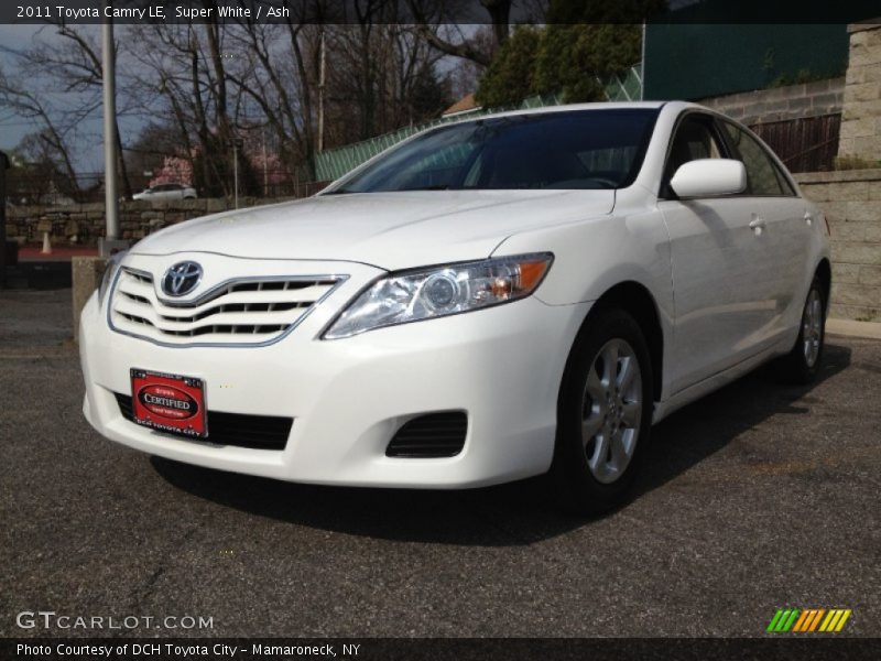 Super White / Ash 2011 Toyota Camry LE