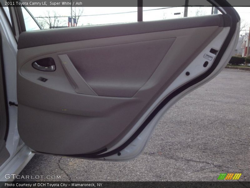 Super White / Ash 2011 Toyota Camry LE
