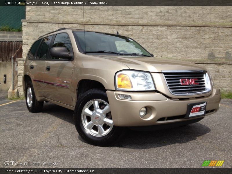 Sand Beige Metallic / Ebony Black 2006 GMC Envoy SLT 4x4