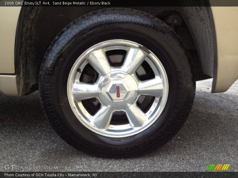 Sand Beige Metallic / Ebony Black 2006 GMC Envoy SLT 4x4